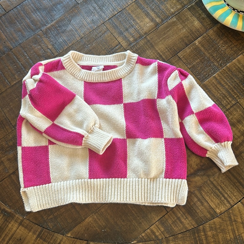 GAP pink and cream checkered sweater